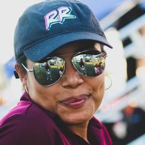 Meet your Posher, Renata